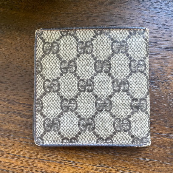 Authentic vintage Gucci mens wallet in very good condition - Picture 2 of 11
